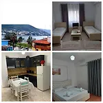 Kamberaj House * Vlorë