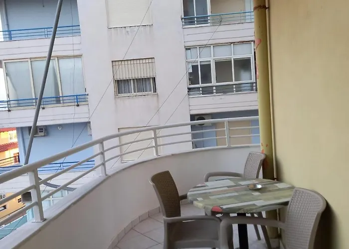 Kamberaj House * Vlorë